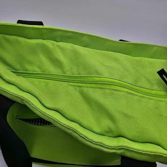 6 Pack Fitness Prodigy Camille Meal Management Tote Lime Green/Black - Picture 11 of 16